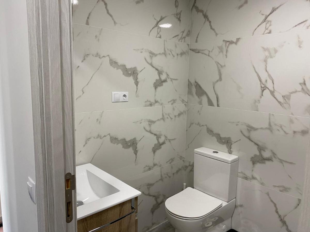Mirrooms โอเบียโด ภายนอก รูปภาพ